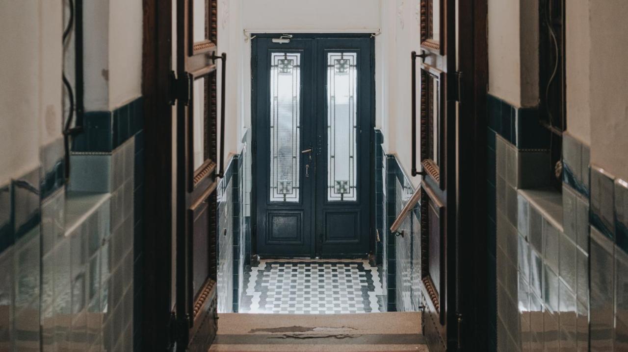 Salon Apartment In Dorcol Historical 贝尔格莱德 外观 照片